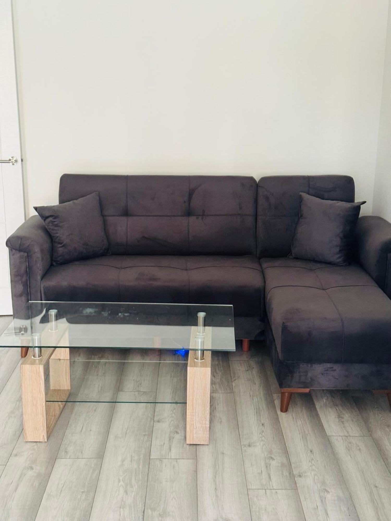 City Dreams Croydon Bagian luar foto