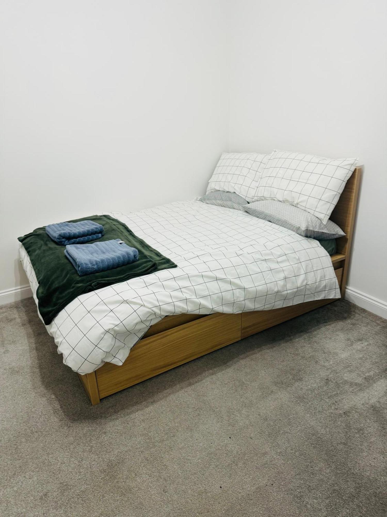 City Dreams Croydon Bagian luar foto